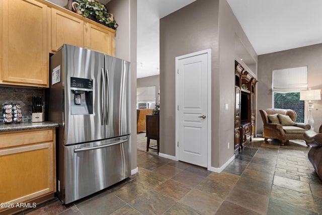 2107 E BEAUTIFUL Lane, Phoenix, AZ 85042