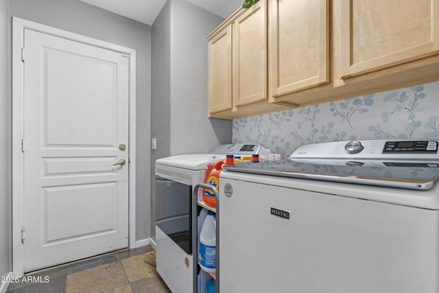 2107 E BEAUTIFUL Lane, Phoenix, AZ 85042