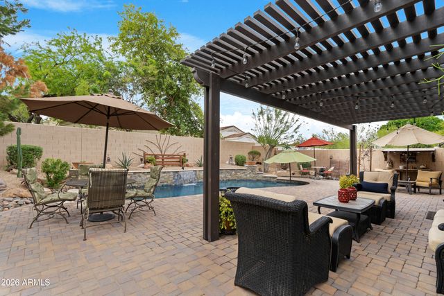 2107 E BEAUTIFUL Lane, Phoenix, AZ 85042