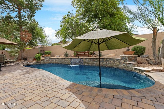 2107 E BEAUTIFUL Lane, Phoenix, AZ 85042