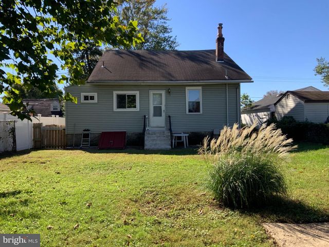 811 WASHINGTON AVE, Croydon, PA 19021