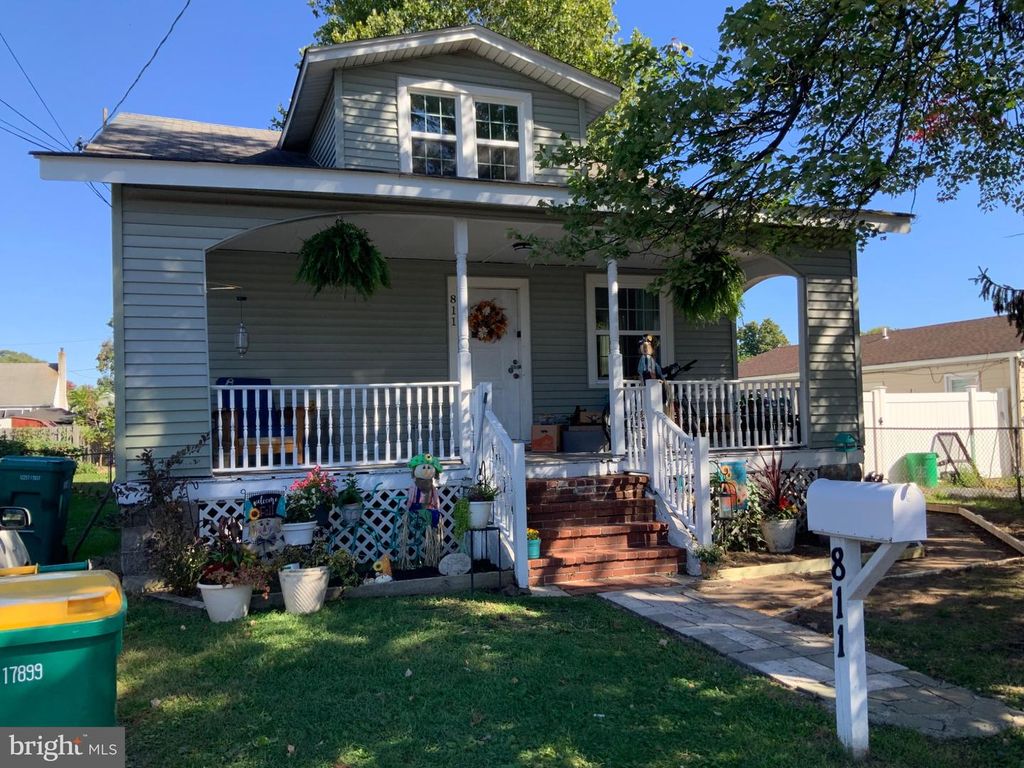 811 WASHINGTON AVE, Croydon, PA 19021