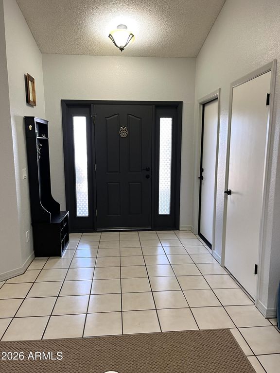 10802 W MORTEN Avenue, Glendale, AZ 85307 — photo 3