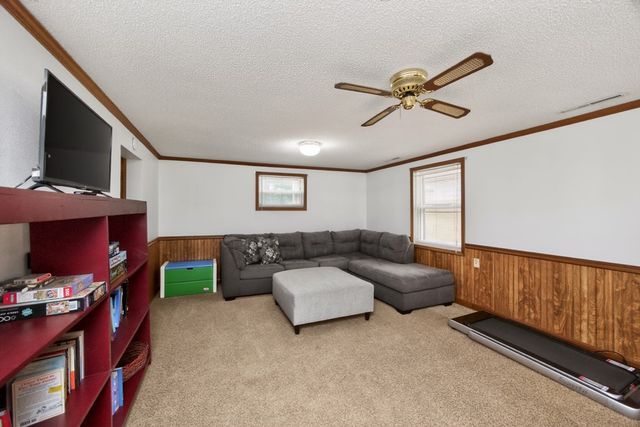 2701 56th Street, Des Moines, IA 50310