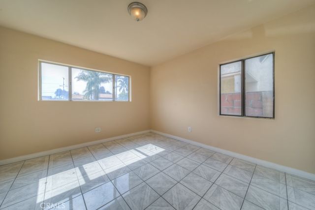 2653 Flower, Huntington Park, CA 90255