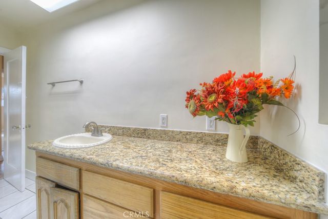 2653 Flower, Huntington Park, CA 90255