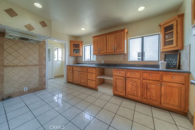 2653 Flower, Huntington Park, CA 90255