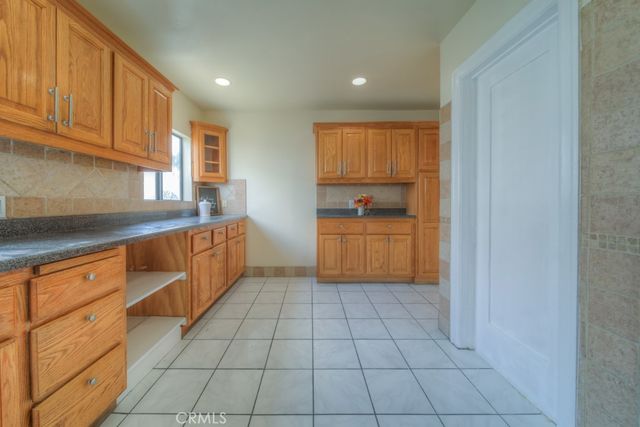 2653 Flower, Huntington Park, CA 90255