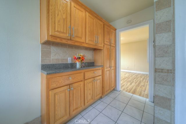 2653 Flower, Huntington Park, CA 90255