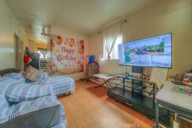 2653 Flower, Huntington Park, CA 90255