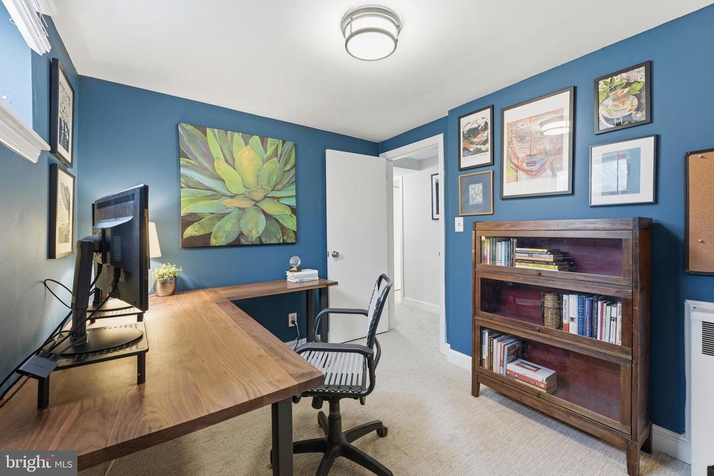 Image 45 of property listing at 8916 WHITNEY ST, Silver Spring, MD 20901