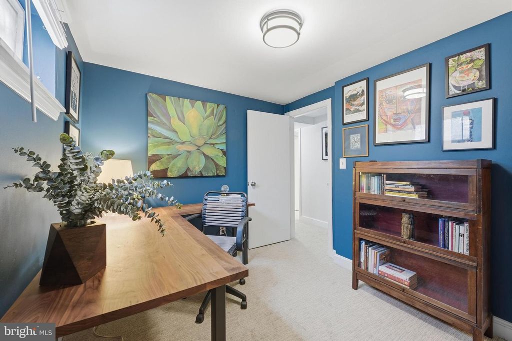 Image 47 of property listing at 8916 WHITNEY ST, Silver Spring, MD 20901