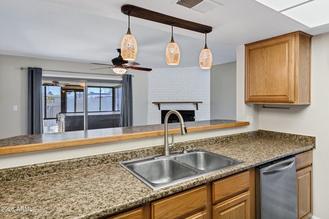 4600 S DORSEY Lane, Tempe, AZ 85282