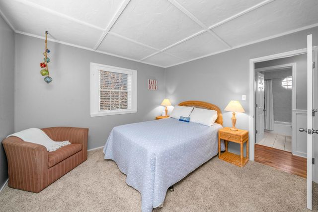 3 Holiday Drive, Lake Holiday, IL 60552