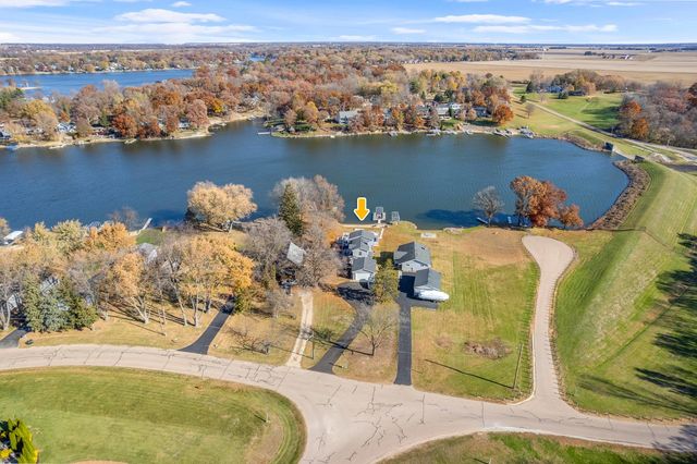 3 Holiday Drive, Lake Holiday, IL 60552