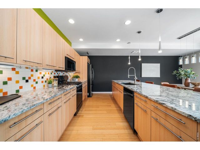 193 Cobalt Ave, Loveland, CO 80537