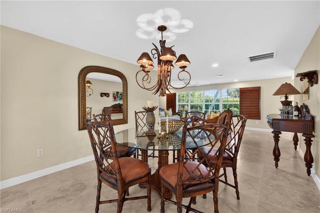 738 Anchor DR, Sanibel, FL 33957