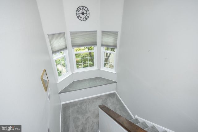 15 WILLOW BEND DR, Hamilton, NJ 08690