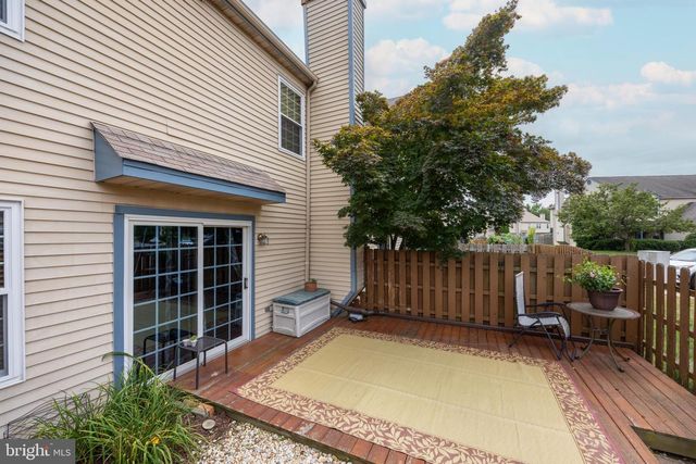 15 WILLOW BEND DR, Hamilton, NJ 08690