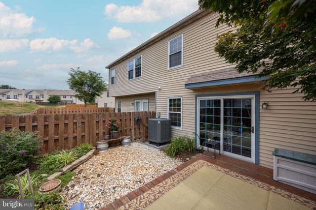15 WILLOW BEND DR, Hamilton, NJ 08690