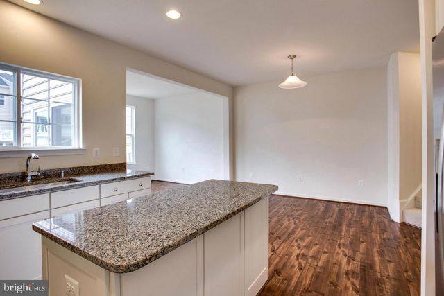 9029 CHRISTINA PL, Manassas Park, VA 20111