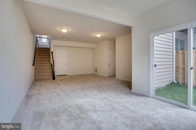 9029 CHRISTINA PL, Manassas Park, VA 20111