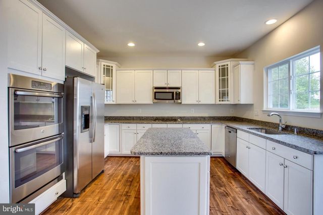 9029 CHRISTINA PL, Manassas Park, VA 20111