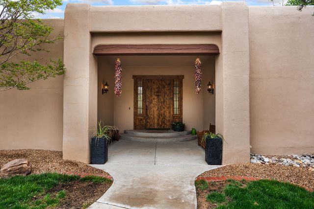 924 Camino Vista Rio, Bernalillo, NM 87004