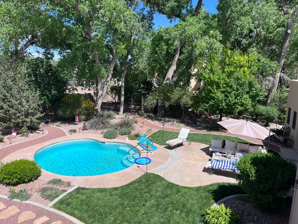 924 Camino Vista Rio, Bernalillo, NM 87004