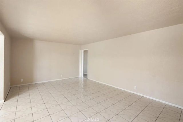 2114 Orange Avenue, Santa Ana, CA 92707