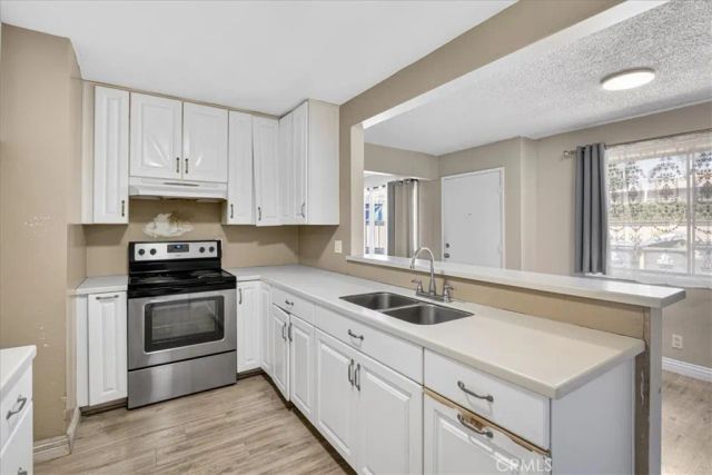 2114 Orange Avenue, Santa Ana, CA 92707
