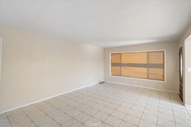 2114 Orange Avenue, Santa Ana, CA 92707
