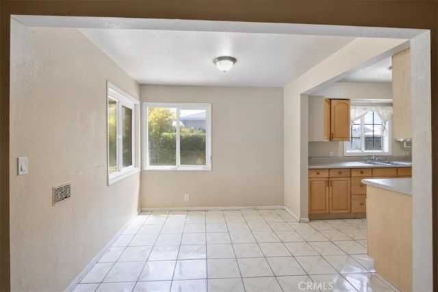 2114 Orange Avenue, Santa Ana, CA 92707