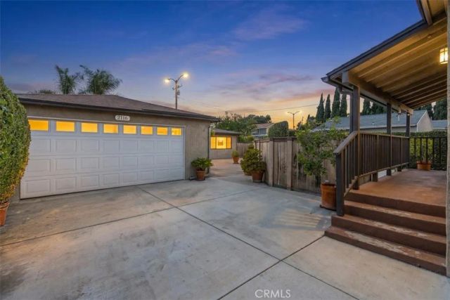 2114 Orange Avenue, Santa Ana, CA 92707