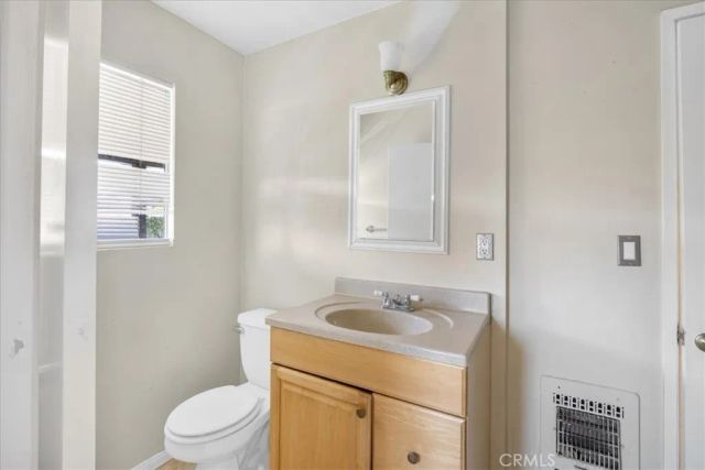 2114 Orange Avenue, Santa Ana, CA 92707