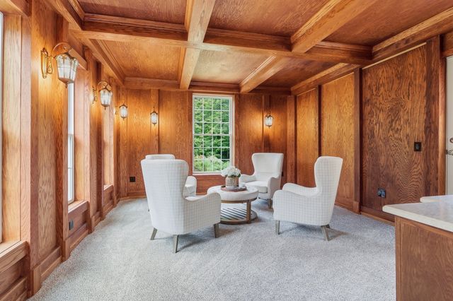 6 James Patten Dr, Sterling, MA 01564