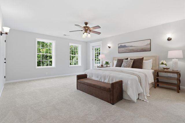 6 James Patten Dr, Sterling, MA 01564