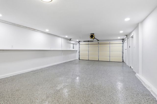 6 James Patten Dr, Sterling, MA 01564