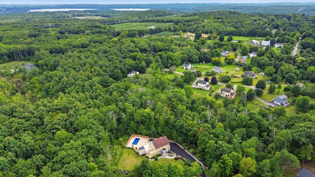 6 James Patten Dr, Sterling, MA 01564