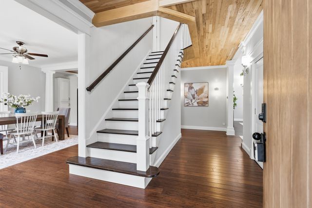 6 James Patten Dr, Sterling, MA 01564