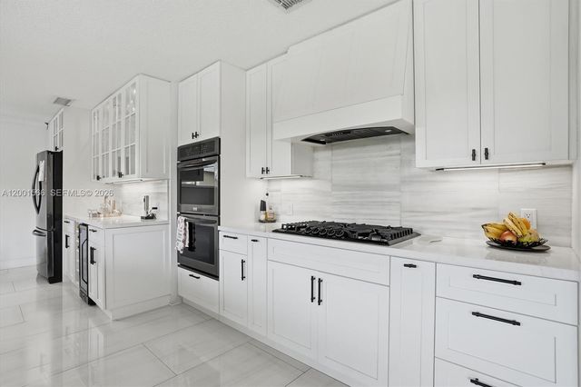 11920 NW 31st Pl, Sunrise, FL 33323