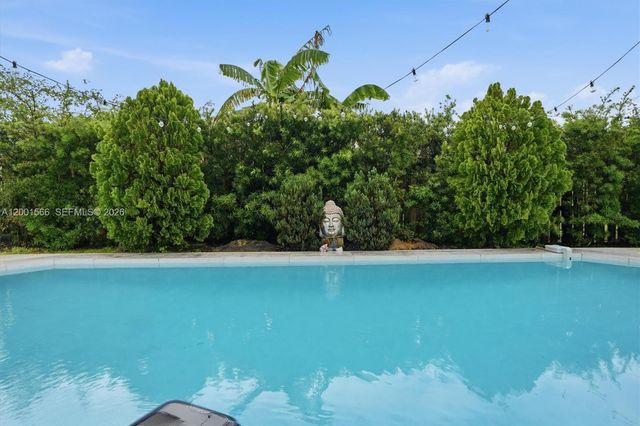 11920 NW 31st Pl, Sunrise, FL 33323