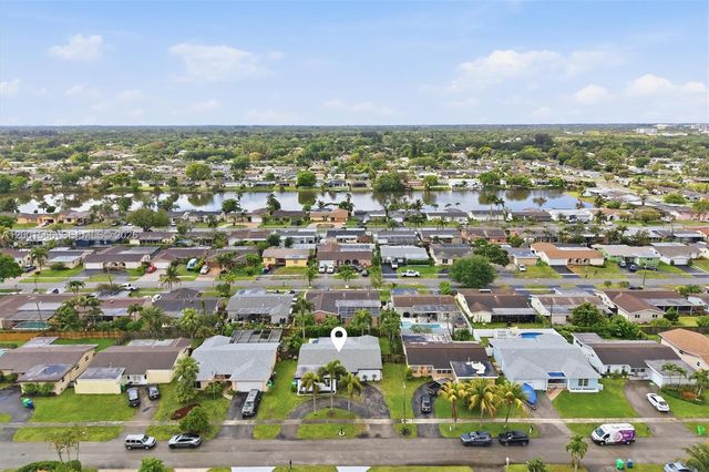 11920 NW 31st Pl, Sunrise, FL 33323