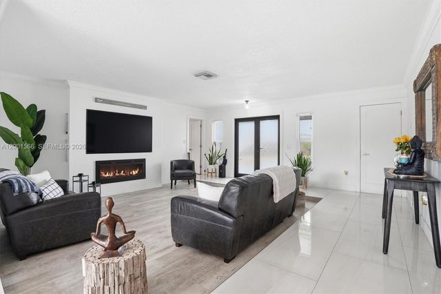 11920 NW 31st Pl, Sunrise, FL 33323