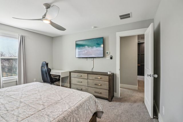 6165 River Pointe Drive, Fort Worth, TX 76114
