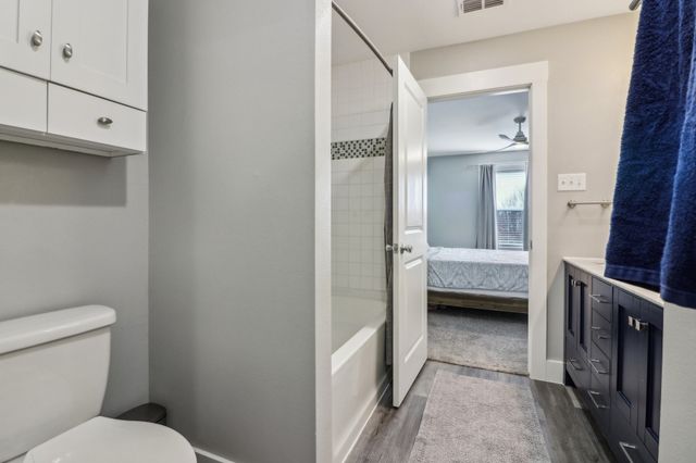 6165 River Pointe Drive, Fort Worth, TX 76114