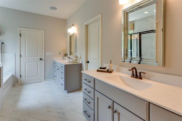 1438 Barn Door Drive, Apex, NC 27502