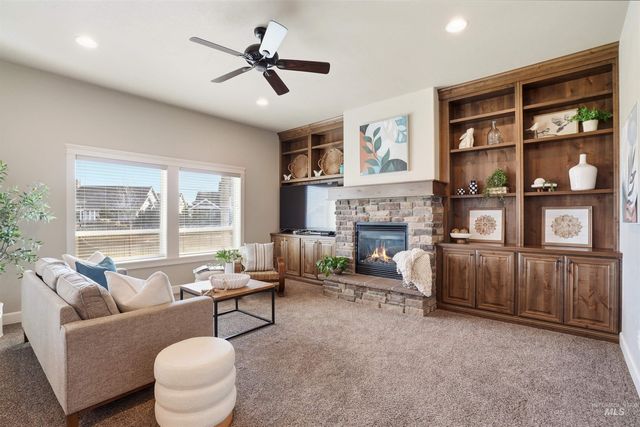 6251 W Nordic Dr, Eagle, ID 83616