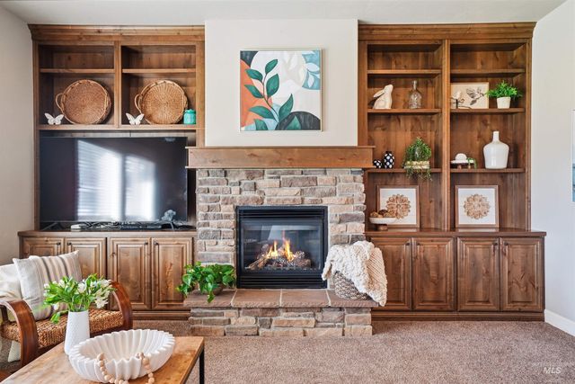 6251 W Nordic Dr, Eagle, ID 83616