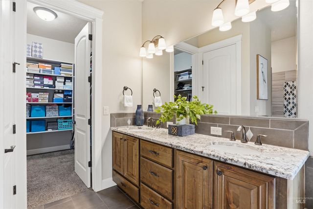 6251 W Nordic Dr, Eagle, ID 83616